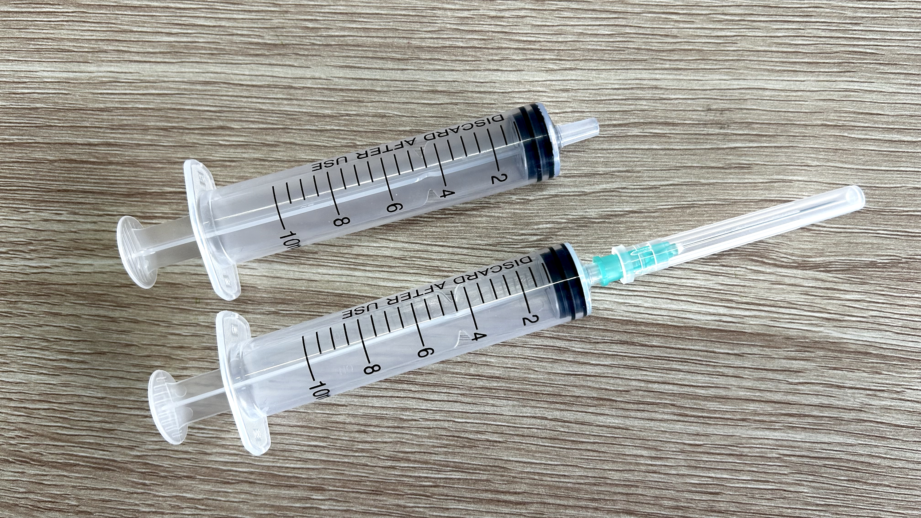 strzykawka 10ml z igłą 21G